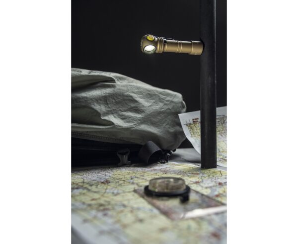 LANTERNA WIZARD C2 PRO SAND MULTI FLASHLIGHT 2500 LUMENS ARMYTEK - Image 9
