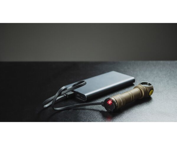 LANTERNA WIZARD C2 PRO SAND MULTI FLASHLIGHT 2500 LUMENS ARMYTEK - Image 7
