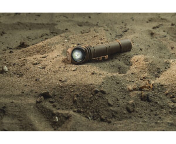 LANTERNA WIZARD C2 PRO SAND MULTI FLASHLIGHT 2500 LUMENS ARMYTEK - Image 5