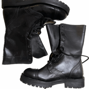 BOTA AT TAMANHO 38 USADA