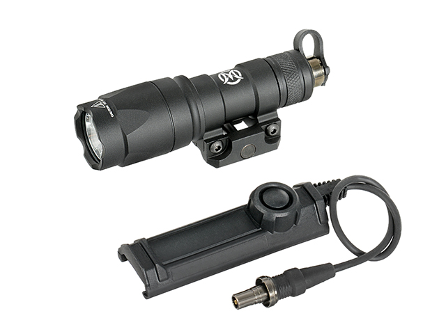 LANTERNA PARA ARMA PRETA M300A MINI SCOUT C/ LED WADSN